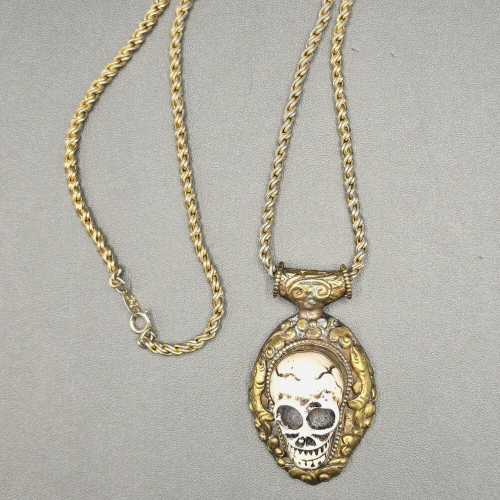 Brass Slider Pendant w Raised Resin Skull & Flower and Fish Motif on 24" Chain - Picture 4 of 10